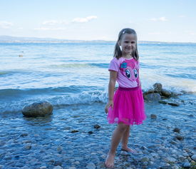 开云app-“2025年世界运动会:沙滩合球展现年轻活力” 第3张